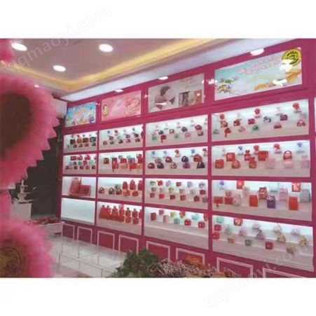 四川渝德烟酒展展柜制作价格